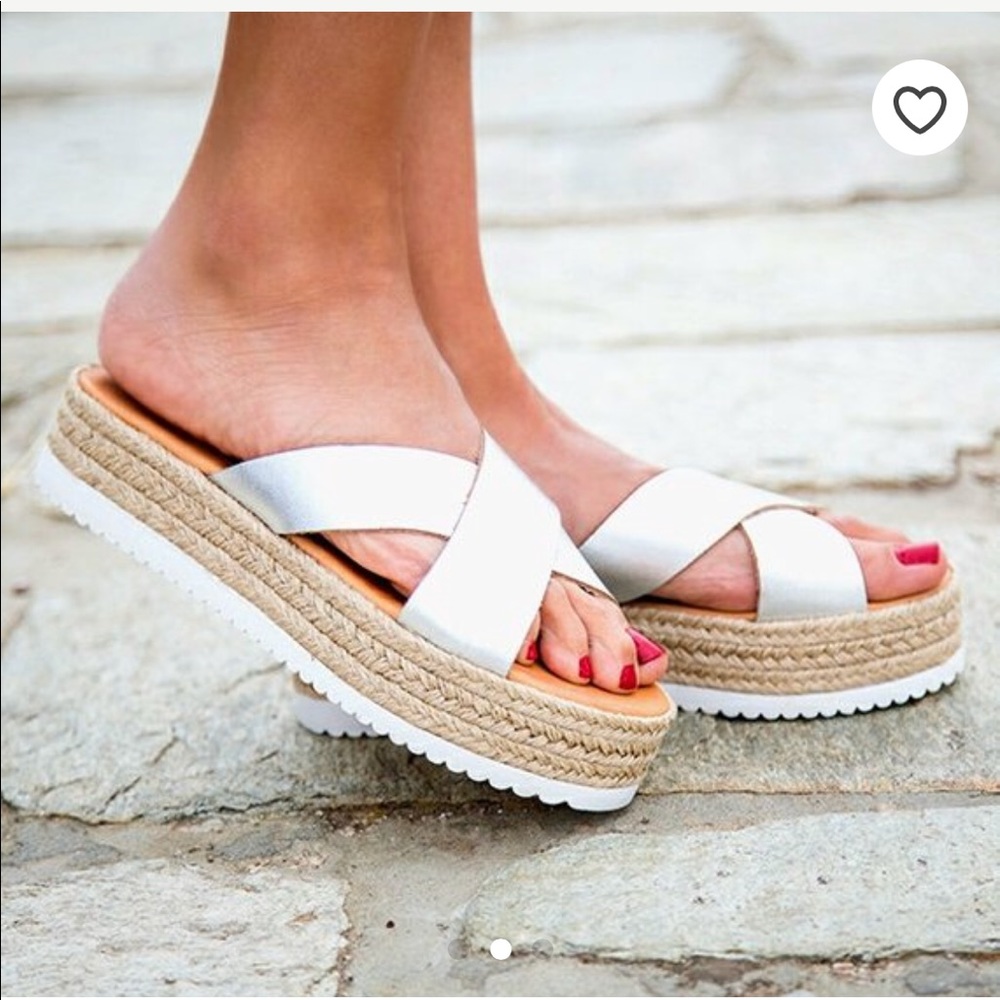 Women’s made to order Silver Sandals from Etsy.